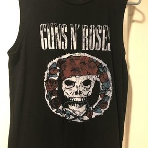Black graphic tank top